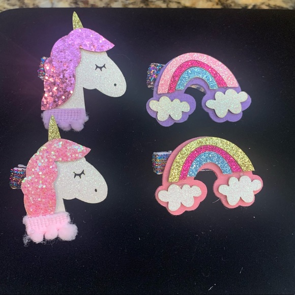 2 sets of unicorn 🦄 and rainbow 🌈 hair clips - Picture 1 of 3